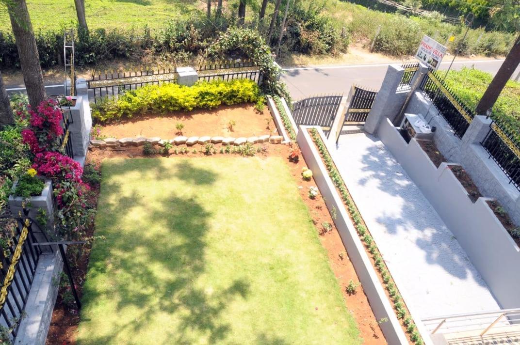 Franc Villa - Kothagiri Kotagiri Luaran gambar